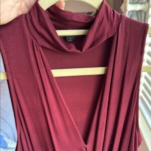 Ella Moss Collared Surplice Sleeveless Jersey Top